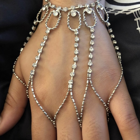 Hand Chain - Picture 6 of 7